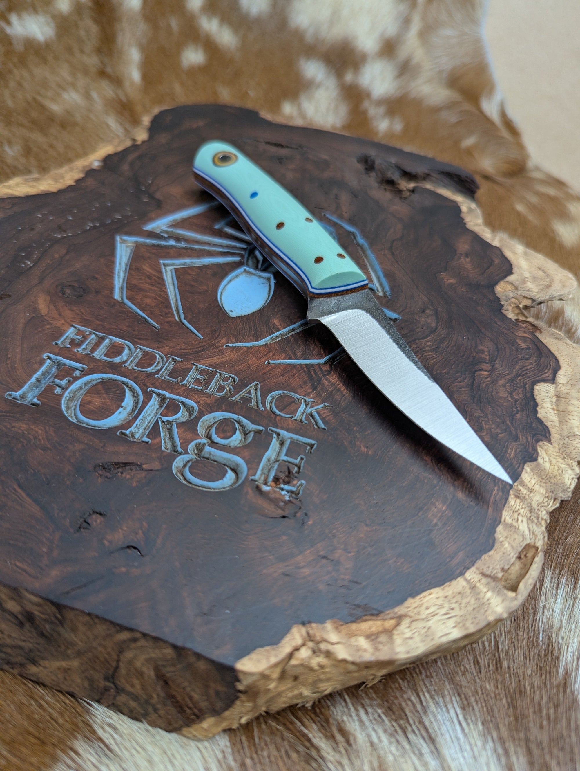 F2 (Fish and Fowl) w Tiffany Blue G10 on Magnacut
