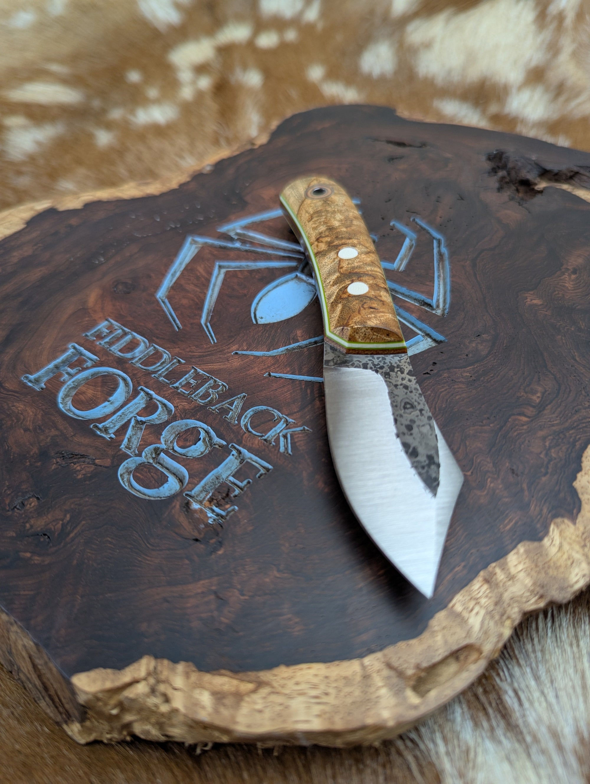 Fiddleback Forge Sylvrfalcen - Baltic Birch - Tapered A2 Steel