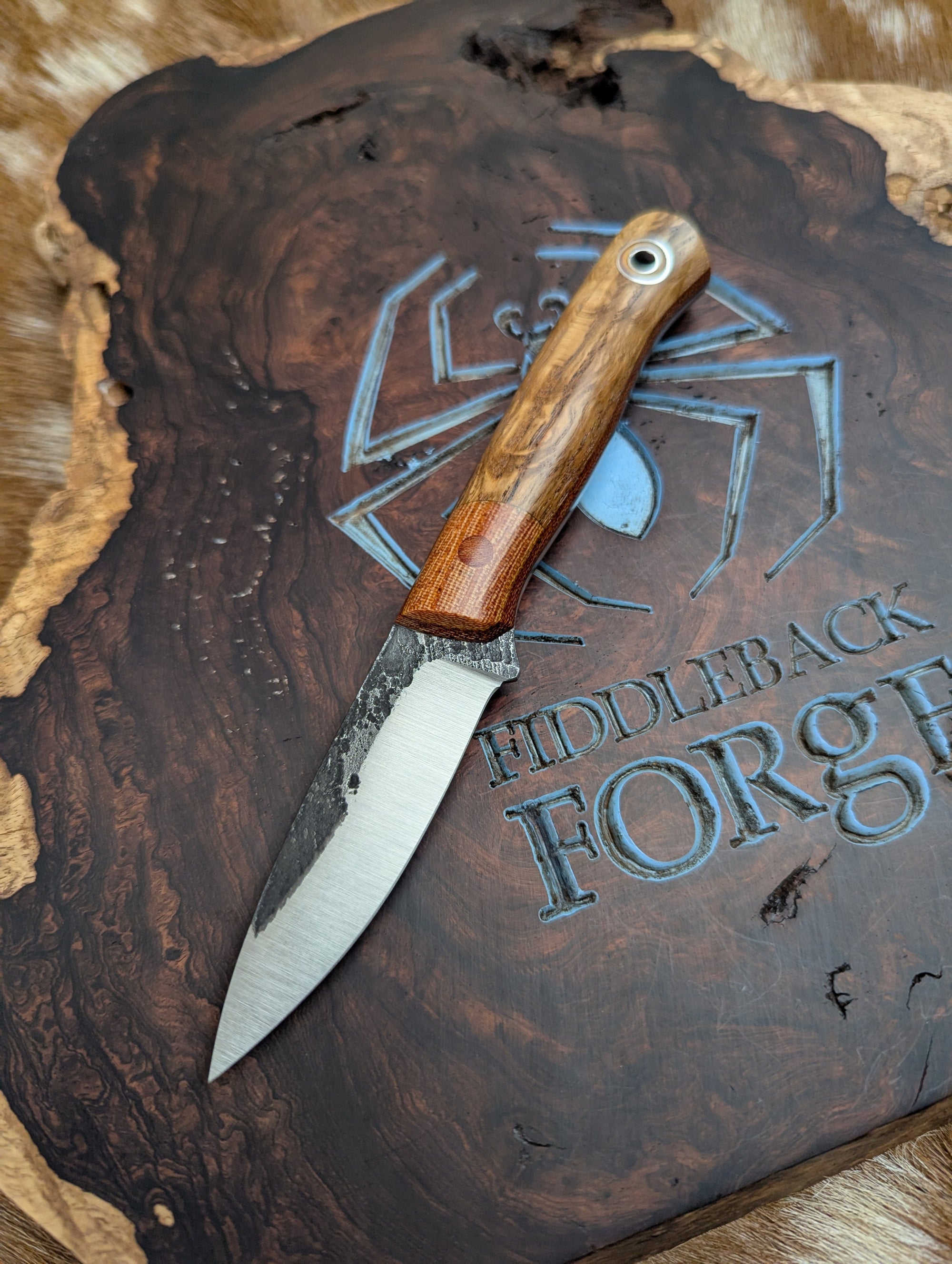 Hiking Buddy - Stabilized Quartersawn White Oak - Tapered Magnacut Steel