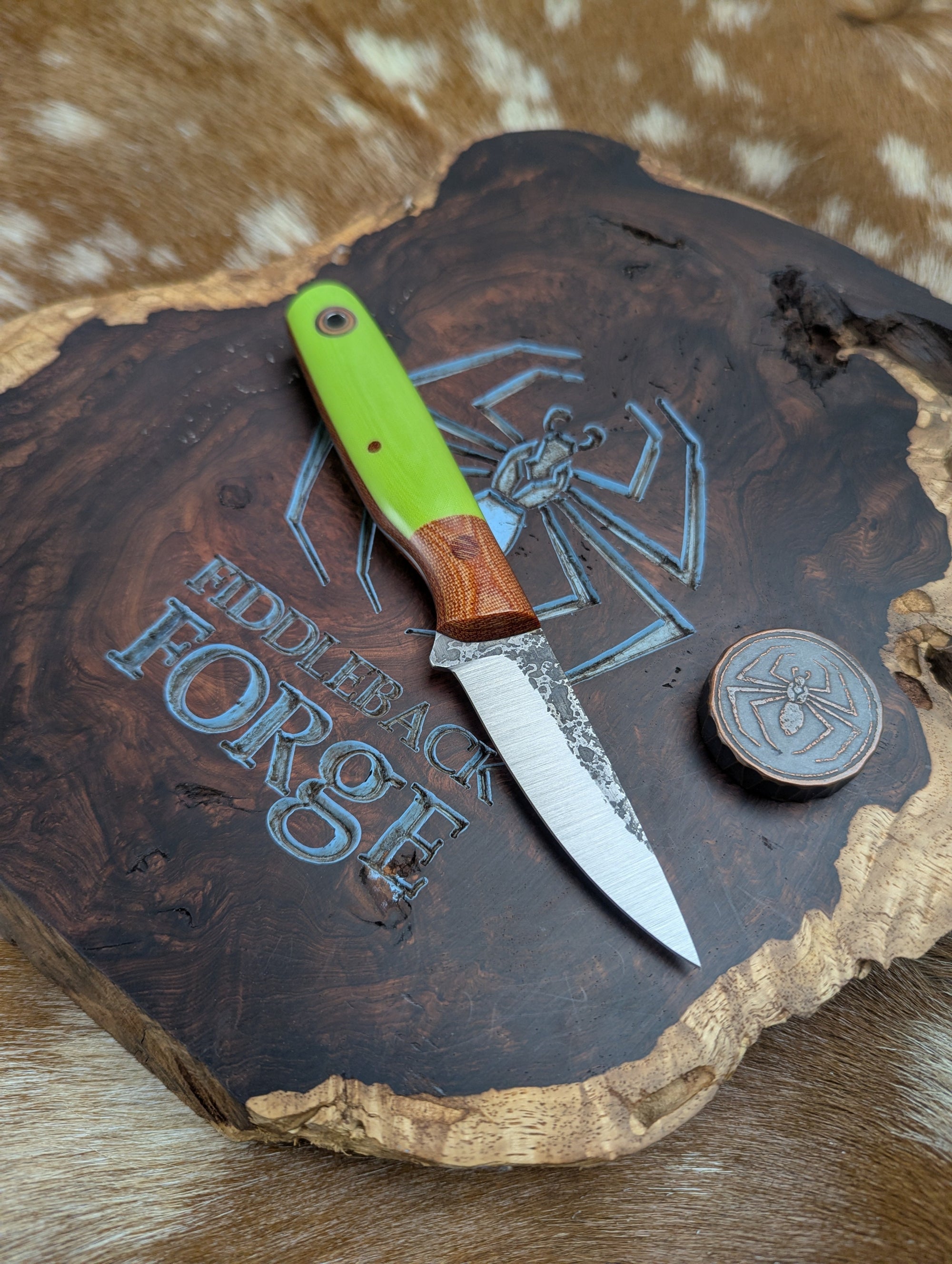 Fiddleback Forge Boudreaux - Bolstered Tree Frog Linen - Tapered A2 Steel