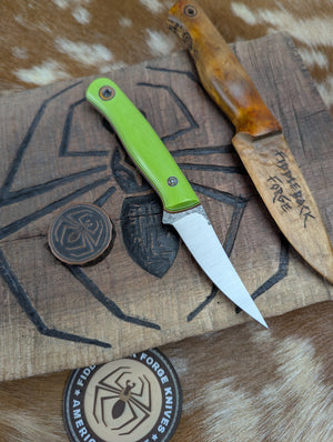 Fiddleback Forge F2 - Tree Frog Linen Micarta - Tapered NitroV