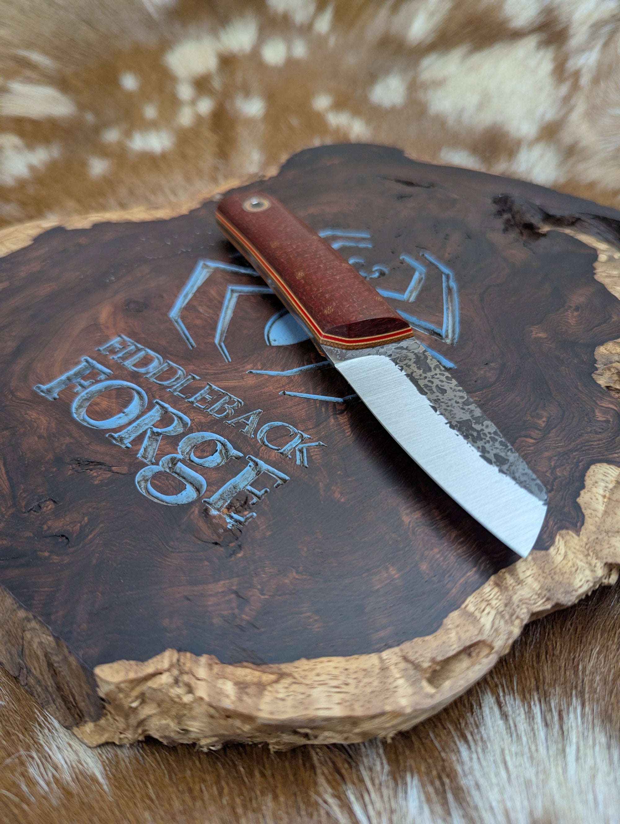 Fiddleback Forge Shaman - Red Brick Burlap Micarta - Tapered A2 Steel