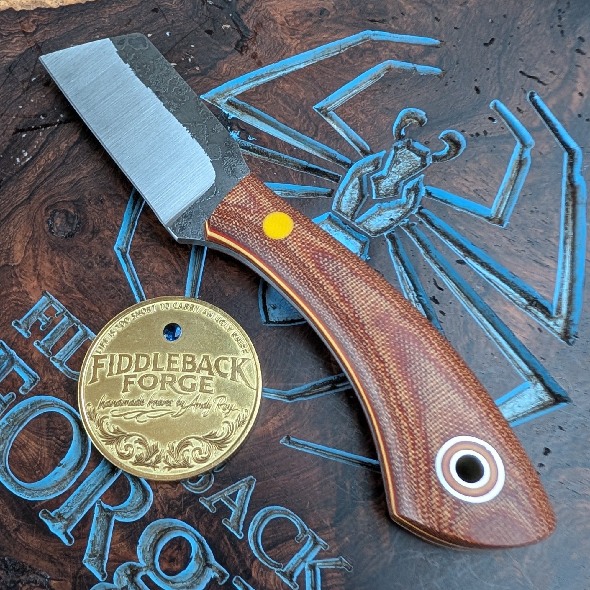 Fiddleback Fiddleback Forge 3 Finger Joe - Natural Canvas Micarta - Tapered A2 St